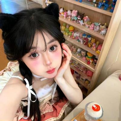 笼中女囚